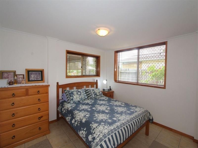 34 Moore Park Road, Moore Park Beach QLD 4670