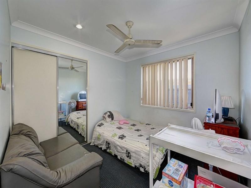 11 Blake Court, Thabeban QLD 4670