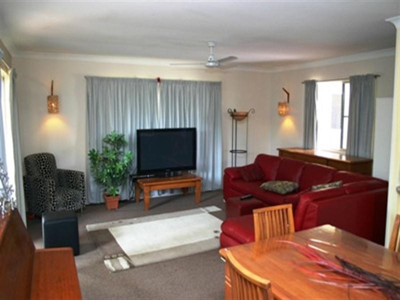 28 Stevenson Street, Kepnock QLD 4670