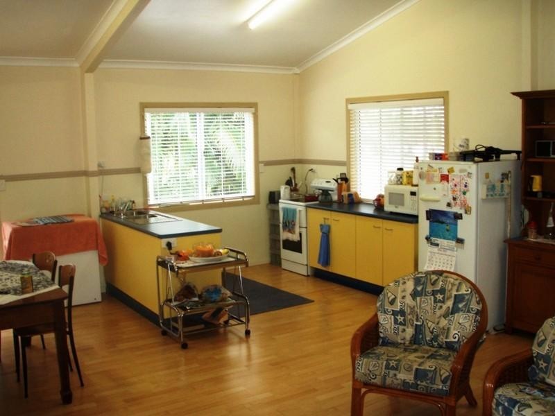 11 Island View Drive, Winfield QLD 4670