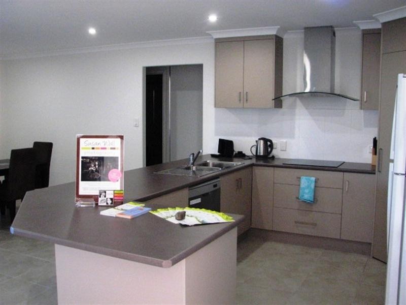 21 Belle Eden Drive, Ashfield QLD 4670