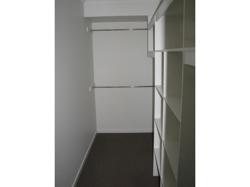 21 Belle Eden Drive, Ashfield QLD 4670