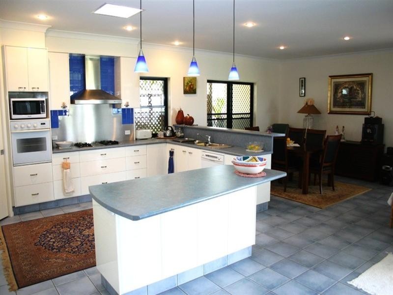 30 Selmar Place, Innes Park QLD 4670