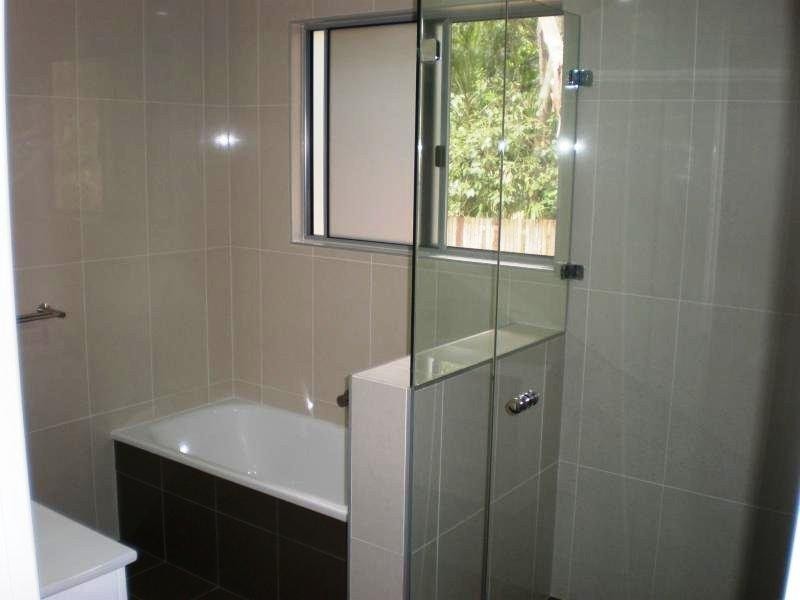 2 Kentia Avenue, Moore Park Beach QLD 4670