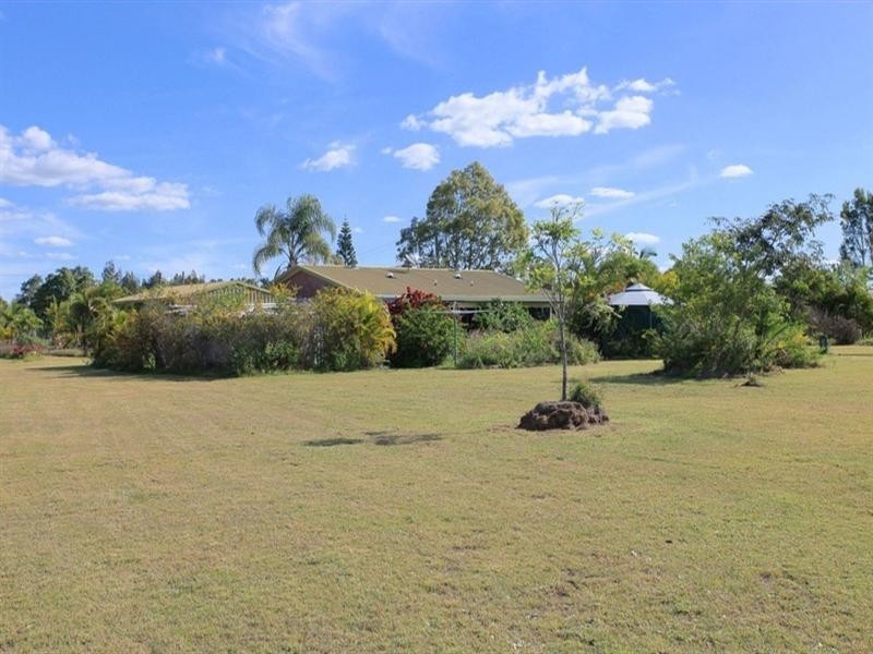 7 Shetland Court, Branyan QLD 4670