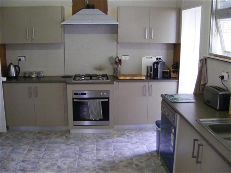 1 Grimstead Street, Bundaberg West QLD 4670