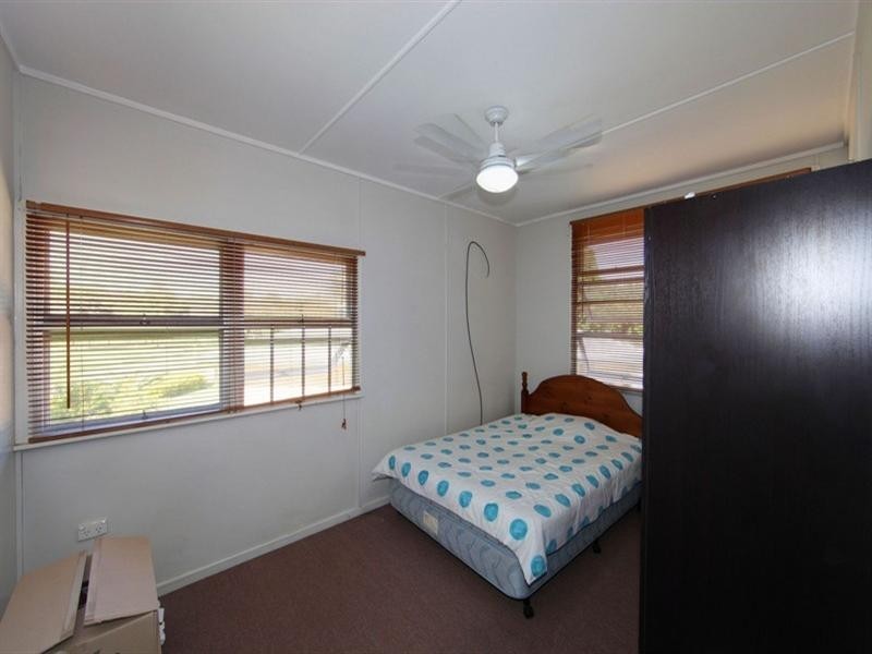 1 Grimstead Street, Bundaberg West QLD 4670