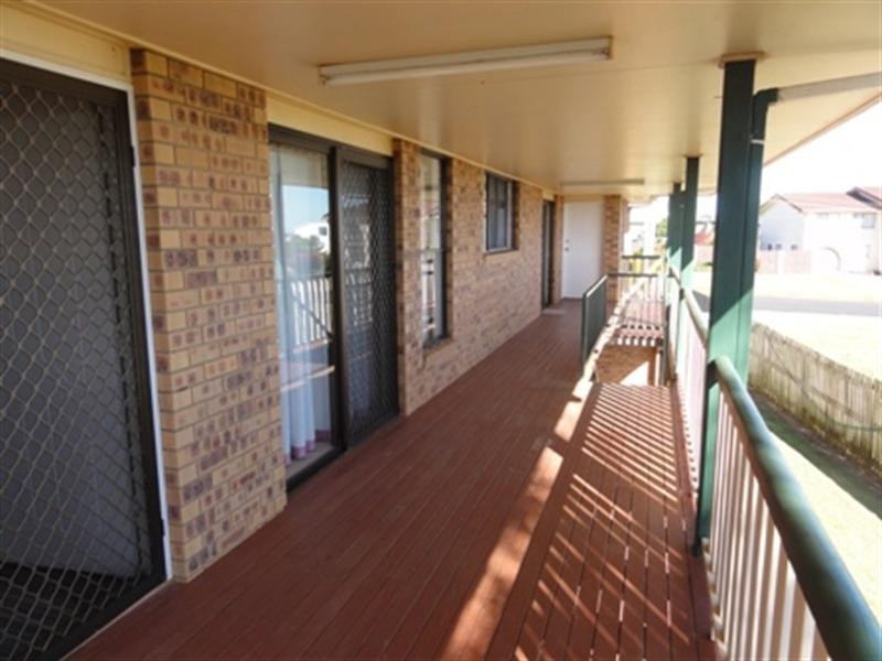 44 Linden Crescent, Qunaba QLD 4670