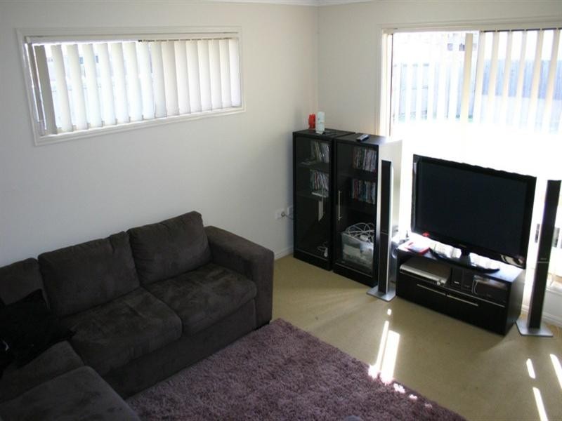 9 Halloran Court, Thabeban QLD 4670