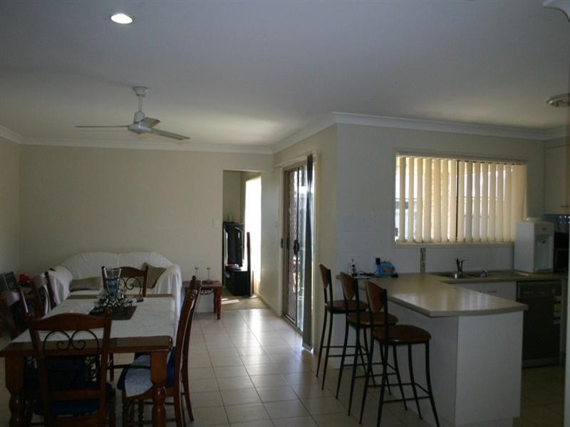 9 Halloran Court, Thabeban QLD 4670