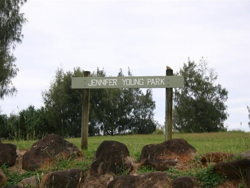 6 Amronel Close, Innes Park QLD 4670