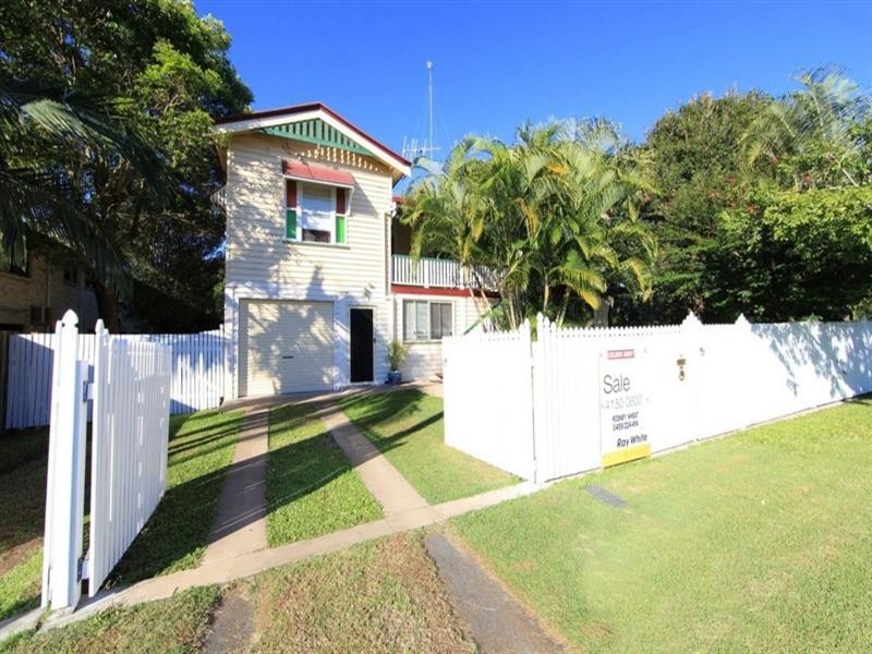 10 McIlwraith Street, Bundaberg South QLD 4670