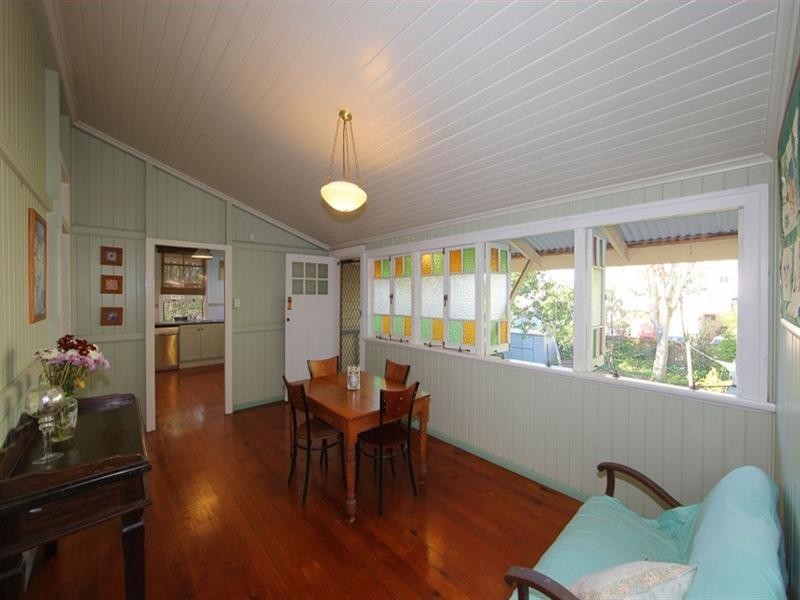 10 McIlwraith Street, Bundaberg South QLD 4670