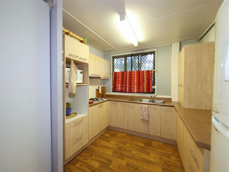 10 McIlwraith Street, Bundaberg South QLD 4670