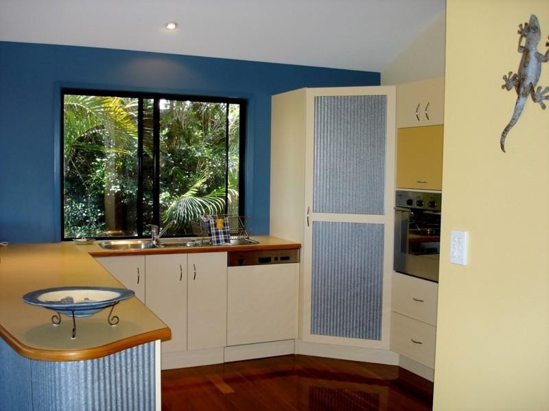 3 Ocean Court, Moore Park Beach QLD 4670