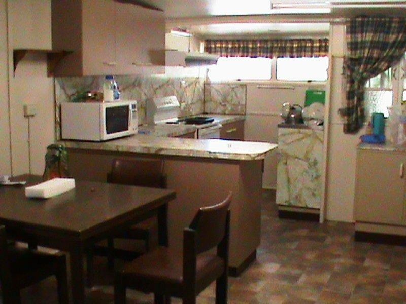 94 Heusman Street, Mount Perry QLD 4671