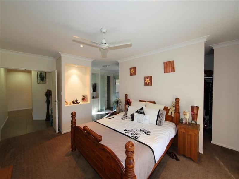 13 Bush Road, Branyan QLD 4670