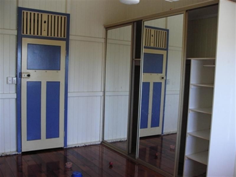 1124 Elliot Heads Road, Woongarra QLD 4670