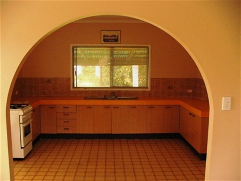 14 Greenwood Street, Kepnock QLD 4670