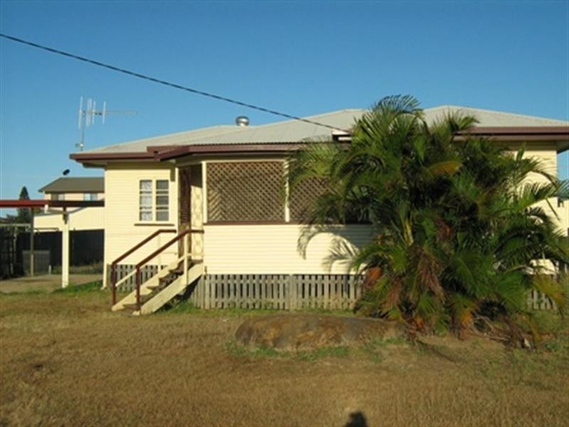 46 Burnett Heads Road, Burnett Heads QLD 4670