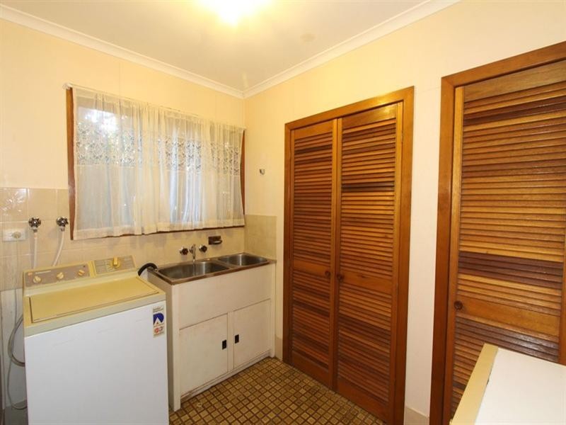 33 Newitt Drive, Bundaberg South QLD 4670