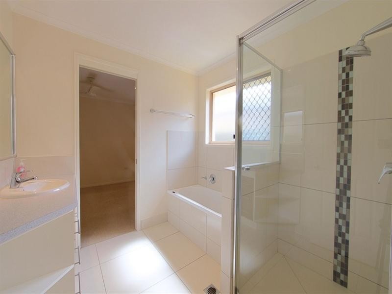 5 Liddell Court, Kepnock QLD 4670