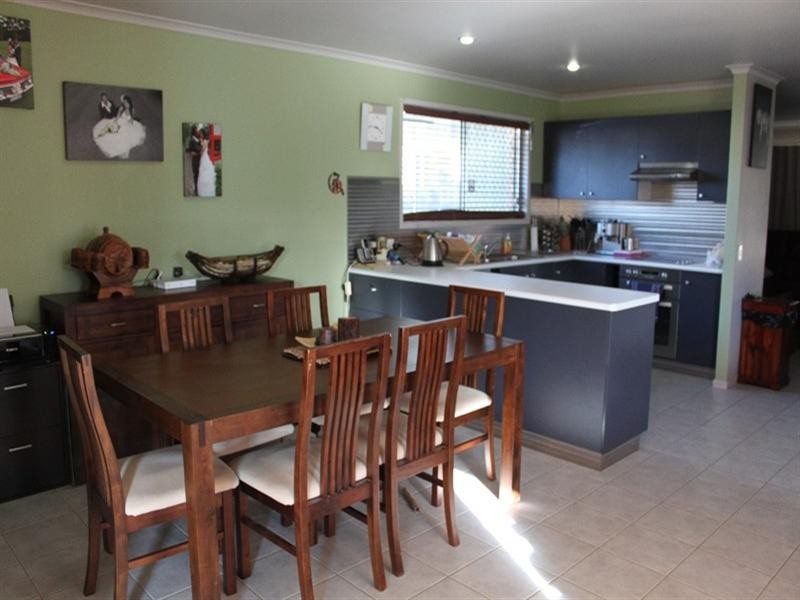 24 Jealous Road, Kalkie QLD 4670