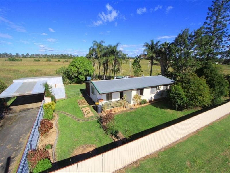256 Fe Walker Street, Ashfield QLD 4670