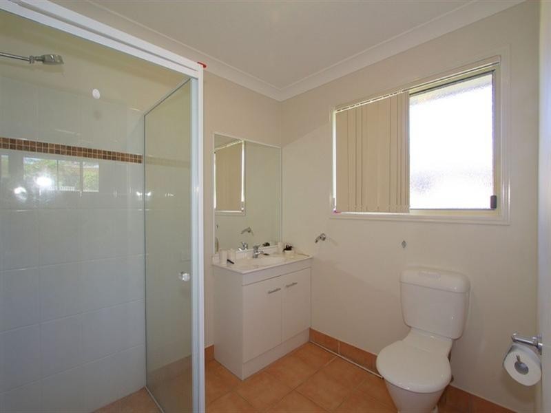 1 Pinnacle Court, Avoca QLD 4670