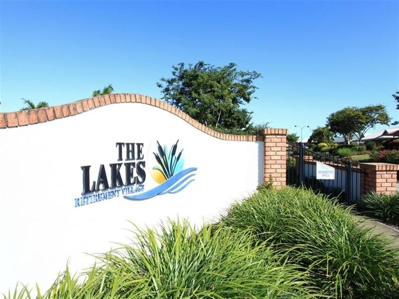 30-21 Walters Street, The Lakes Retirement Village, Bundaberg North QLD 4670