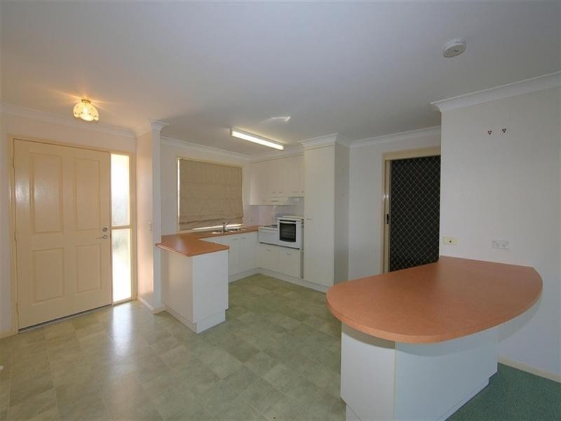 30-21 Walters Street, The Lakes Retirement Village, Bundaberg North QLD 4670
