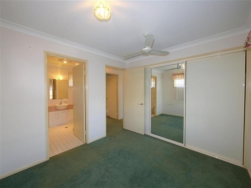 30-21 Walters Street, The Lakes Retirement Village, Bundaberg North QLD 4670