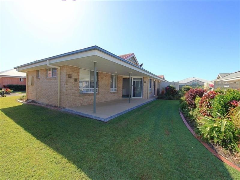 30-21 Walters Street, The Lakes Retirement Village, Bundaberg North QLD 4670