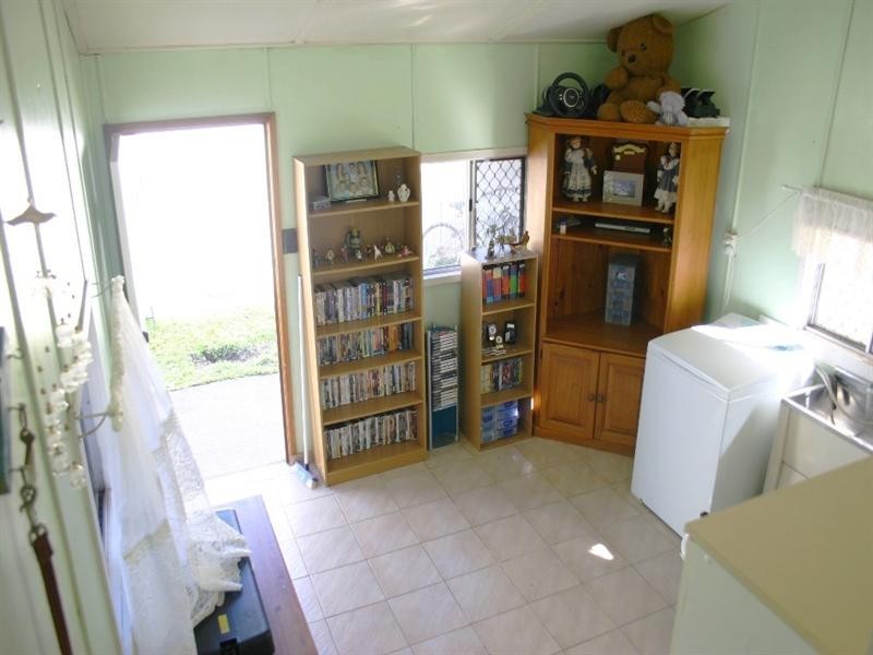 106 Elliott Heads Road, Avenell Heights QLD 4670