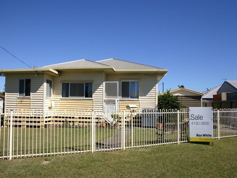 106 Elliott Heads Road, Avenell Heights QLD 4670