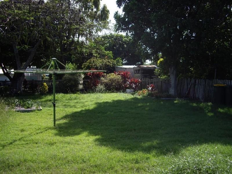 7 Hicks Street, Burnett Heads QLD 4670