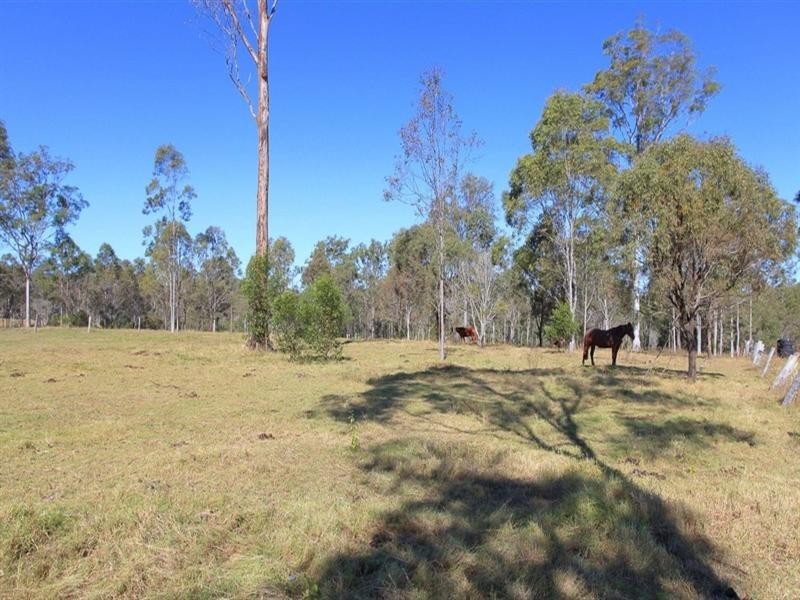 19 Steemsons Road, Pine Creek QLD 4670