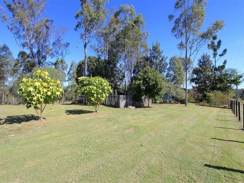 19 Steemsons Road, Pine Creek QLD 4670