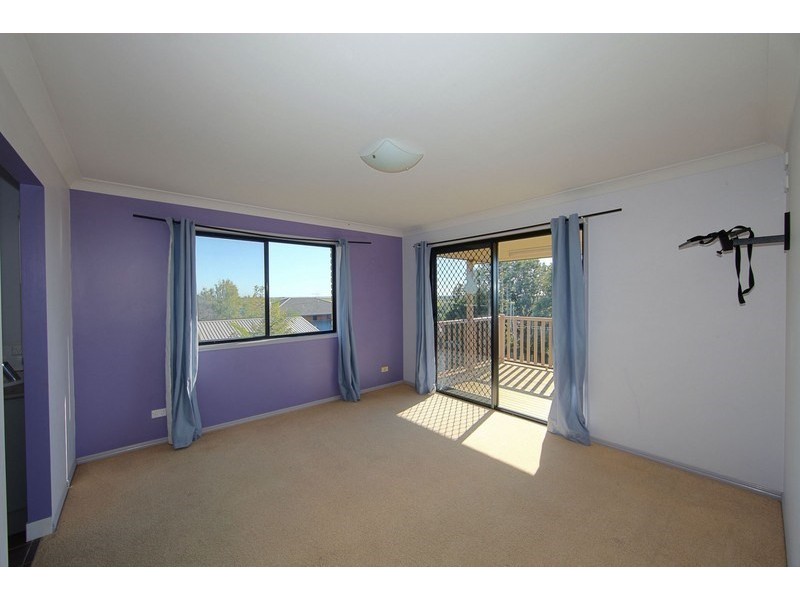8 Bayview Terrace, Qunaba QLD 4670