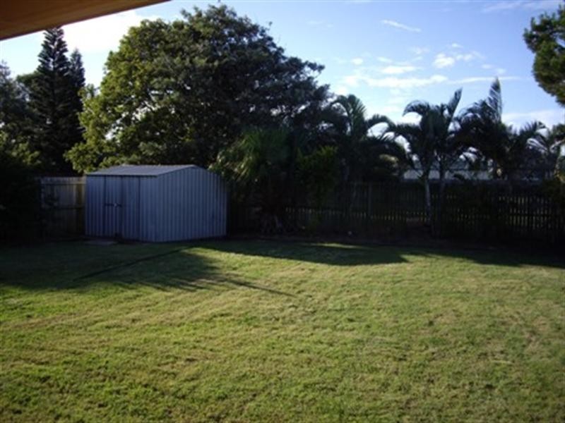 6 Grevillea Avenue, Innes Park QLD 4670