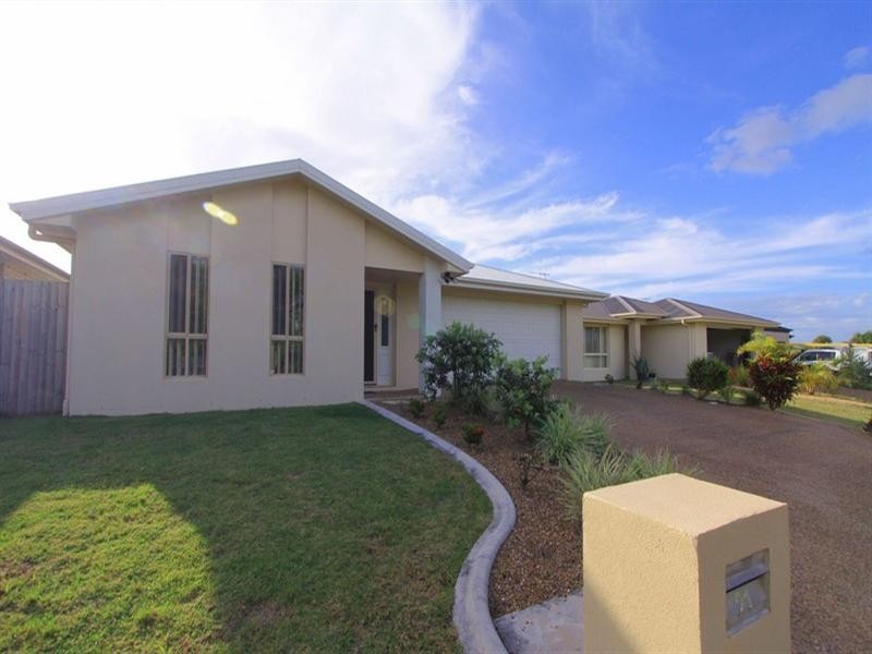 21 Green Avenue, Branyan QLD 4670