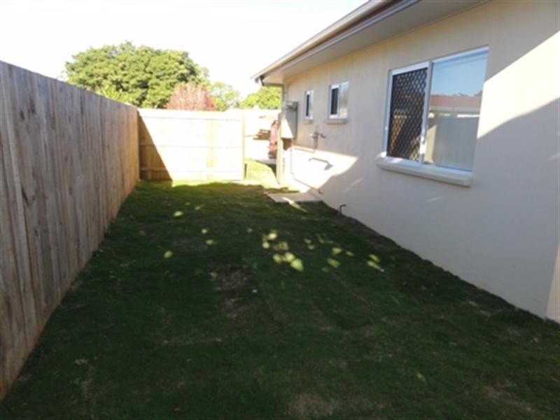 3/16 DeGunst, Kepnock QLD 4670