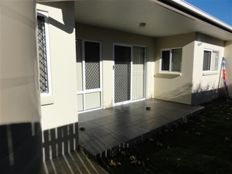 3/16 DeGunst, Kepnock QLD 4670