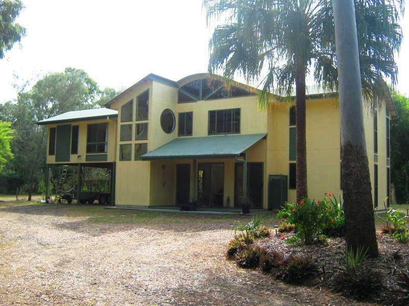 24 Kingfisher Court, Moore Park Beach QLD 4670