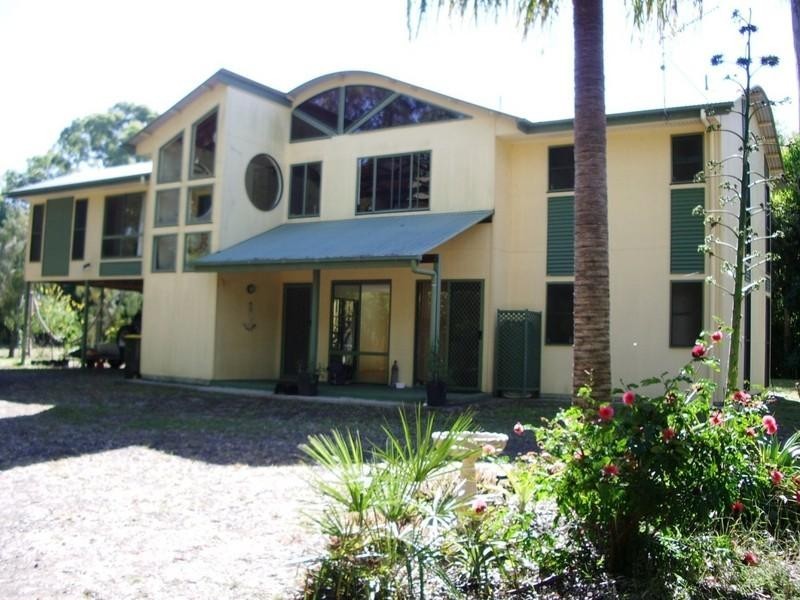 24 Kingfisher Court, Moore Park Beach QLD 4670
