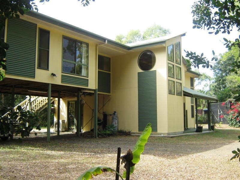 24 Kingfisher Court, Moore Park Beach QLD 4670