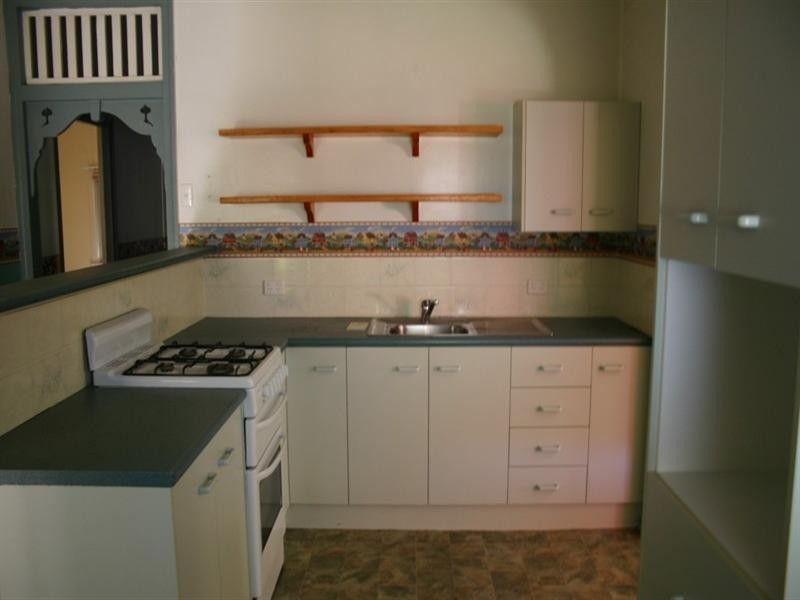 21 Ford Street, Bundaberg South QLD 4670