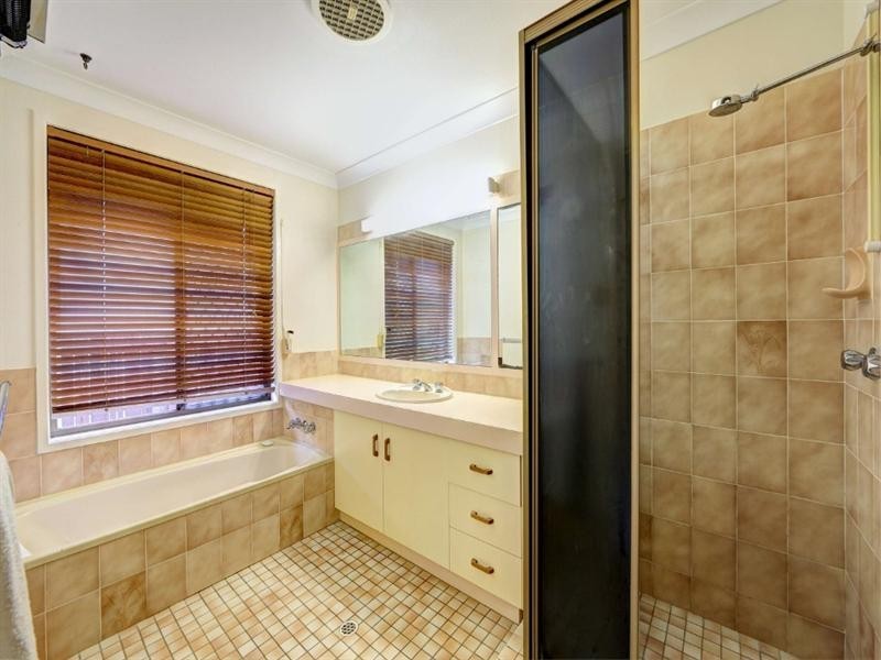 38 Baldwin Crescent, Avoca QLD 4670