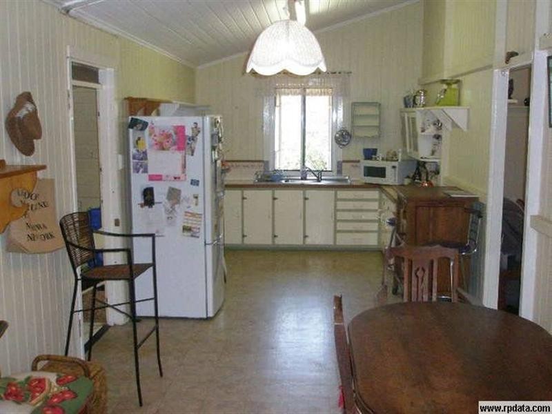 39 Pitt Street, Walkervale QLD 4670