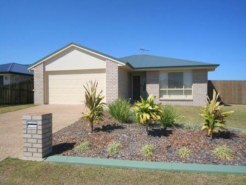 2 Halloran Court, Thabeban QLD 4670